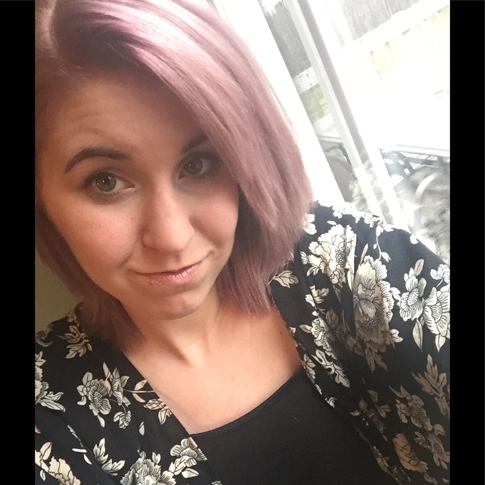 Meet your Posher, Steph