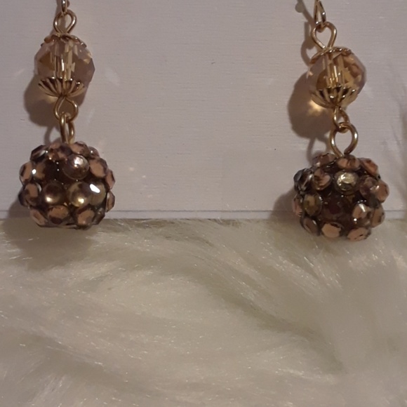 🚫SOLD🚫New Directions Bracelet and Earrings - Picture 2 of 3