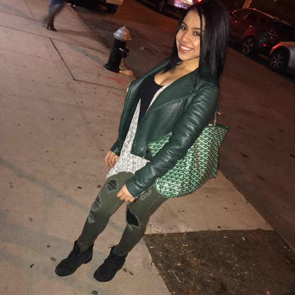 Meet your Posher, Anaa