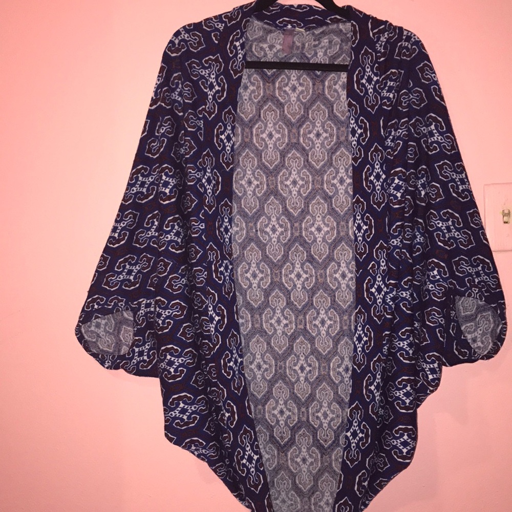 Navy/Wine Sweater