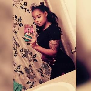 Meet your Posher, Lingling