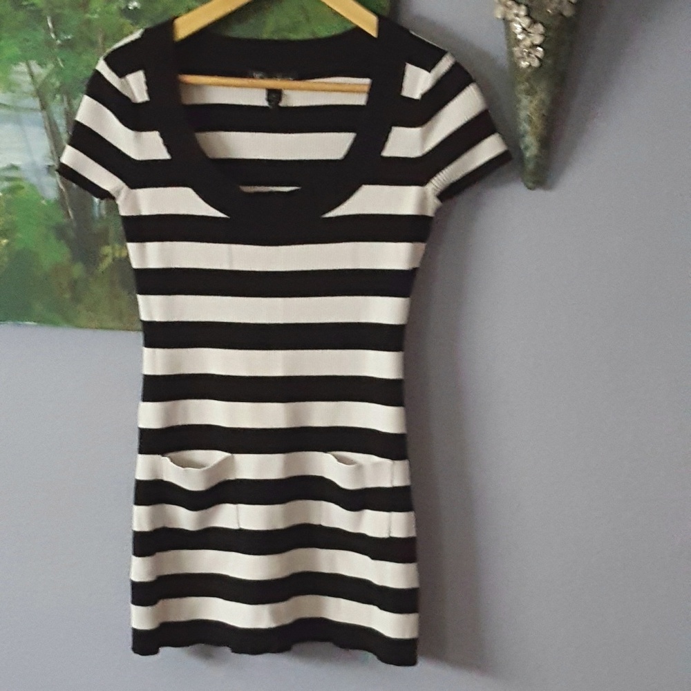 Black & White striped Tunic Length sweater!