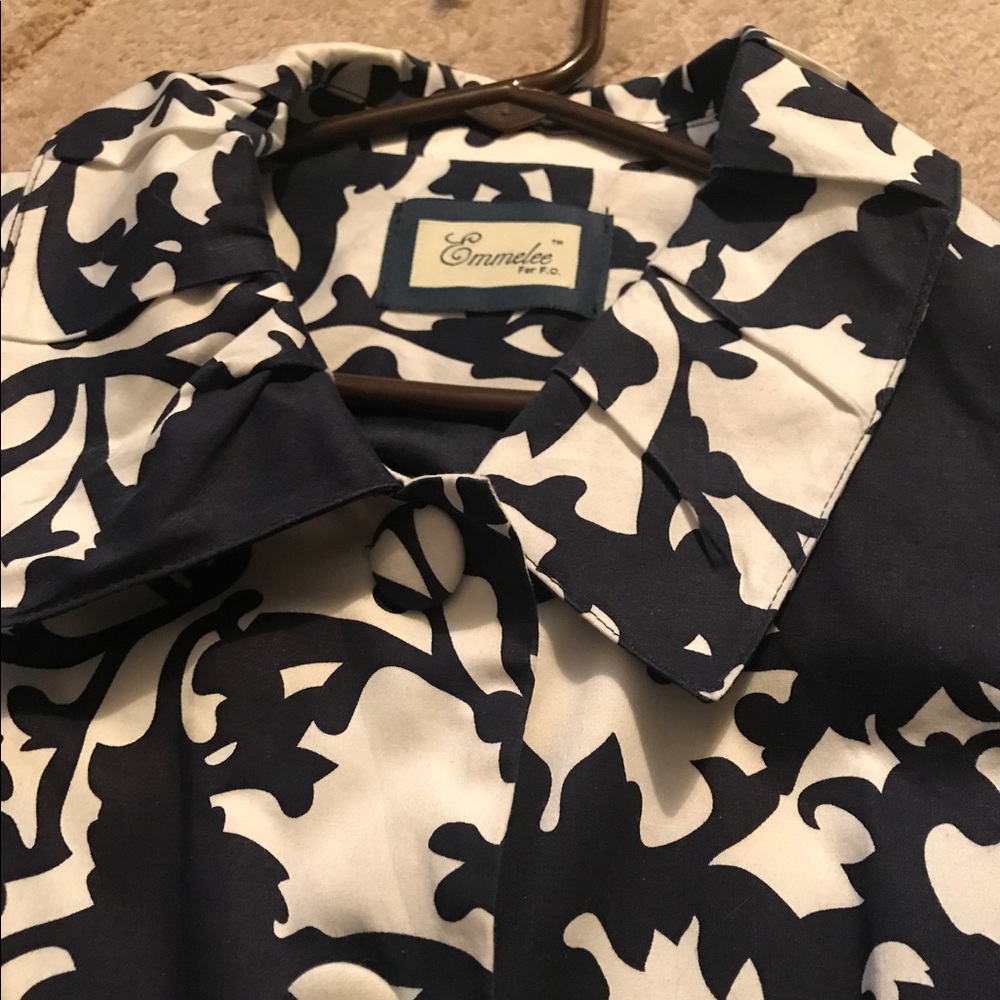 Emmelee navy & white jacket