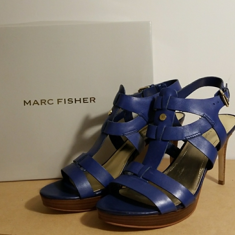 Marc Fisher Sandals