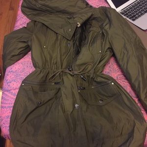 Green fall/winter jacket