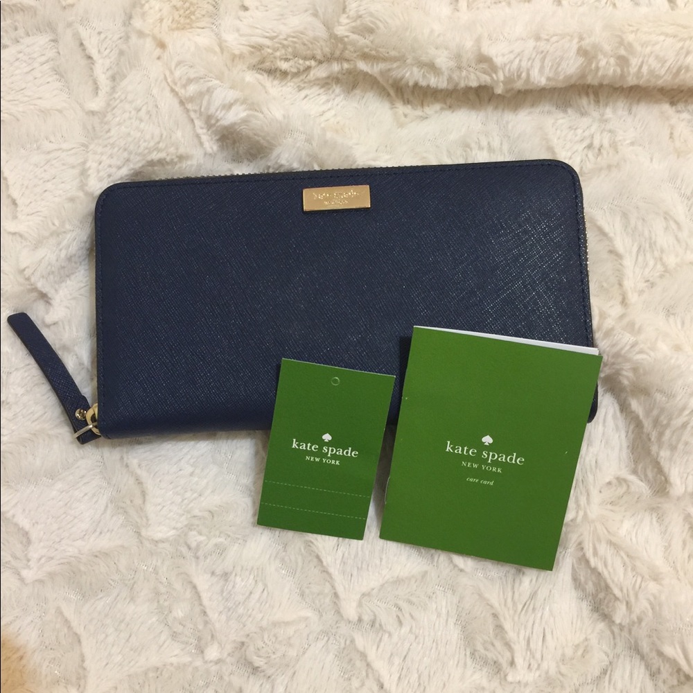 🔥Summer Sale🔥Kate Spade Neda FrenchNavy Wallet
