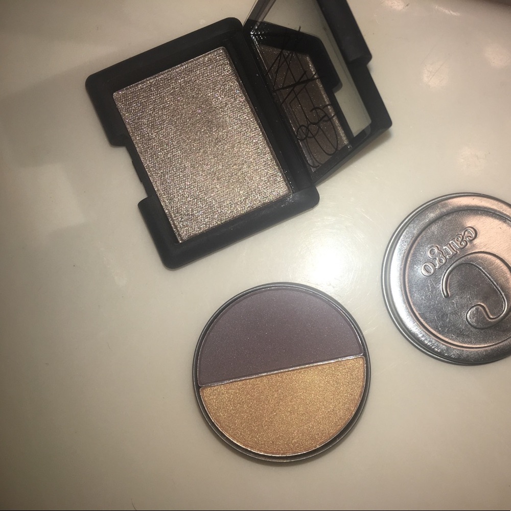 Eyeshadow