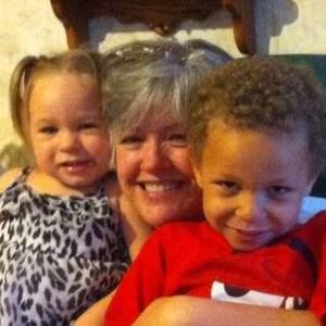 Meet your Posher, Lois