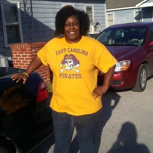 Meet your Posher, Denise