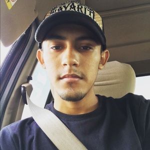 Meet your Posher, Juan