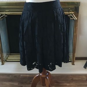 Ann Taylor LOFT Black Lack Skirt, Size 8 Petite