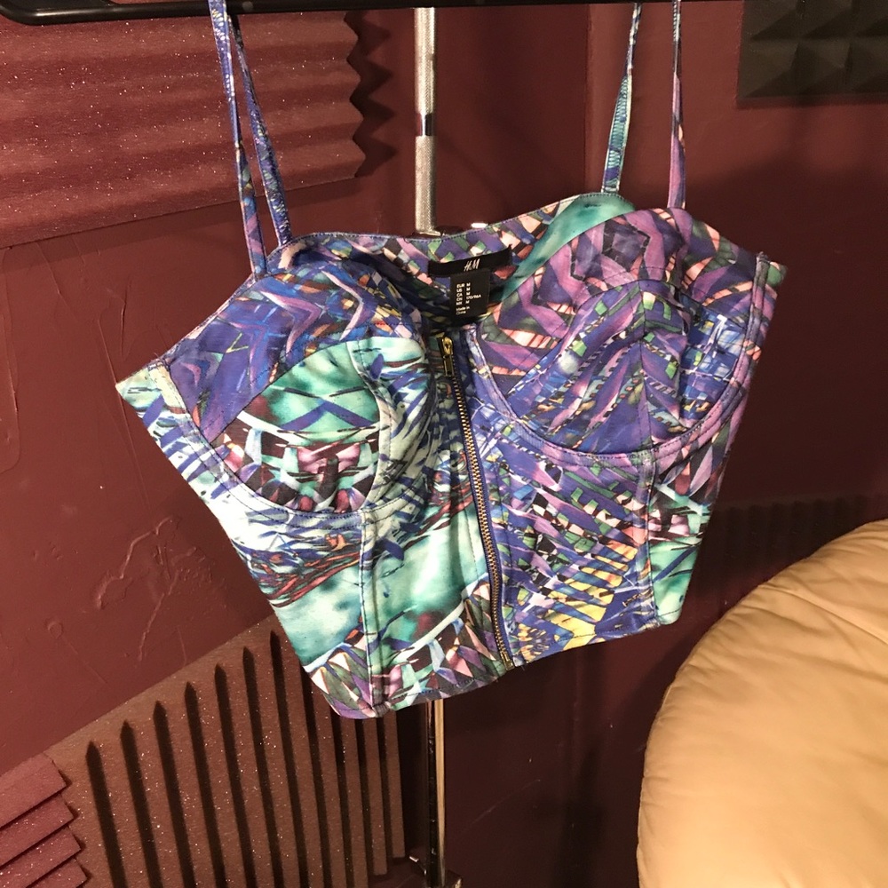 H&M bathing suit top for sale👙
