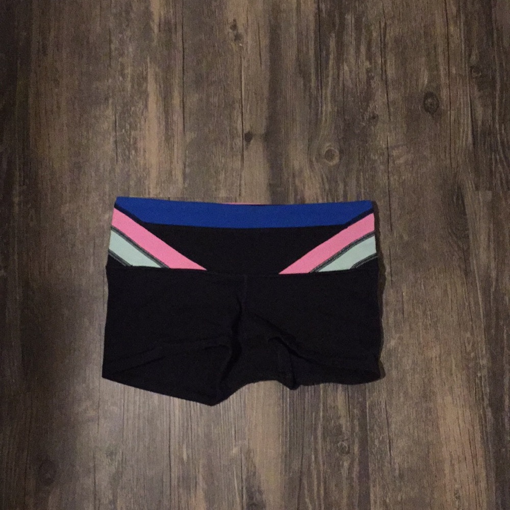 Reversible Lululemon boogie shorts