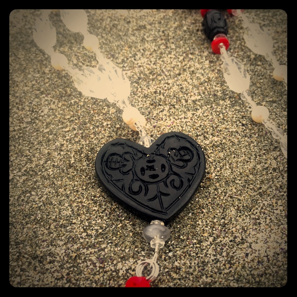 Black heart, crystal, pearl, tassel, necklace 🖤