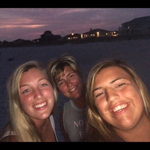 Meet your Posher, Donna