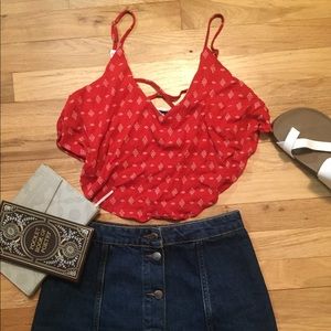 ⚡️2 for 15⚡️ Adorable Red Crop Top