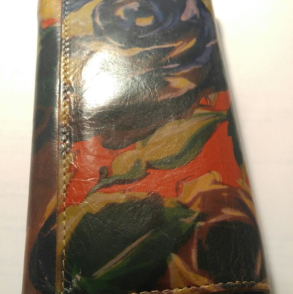Patricia Nash wallet
