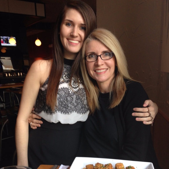 Meet your Posher, Karen - Picture 1 of 1