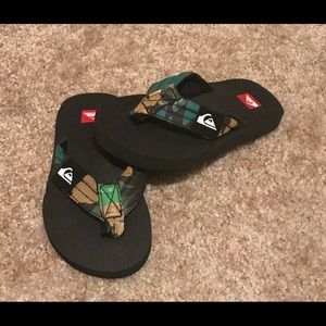 Little boys flip flops