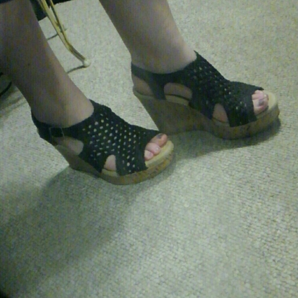 MOVING SALE 🎃 Wooden bottom wedges