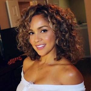 Meet your Posher, Magda