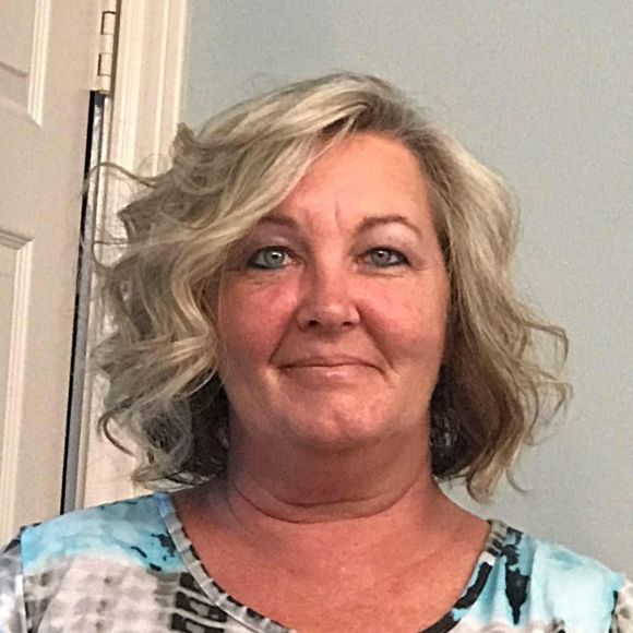 Meet your Posher, Ladonna - Picture 1 of 1