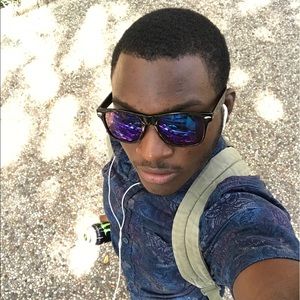 Meet your Posher, Denroyan