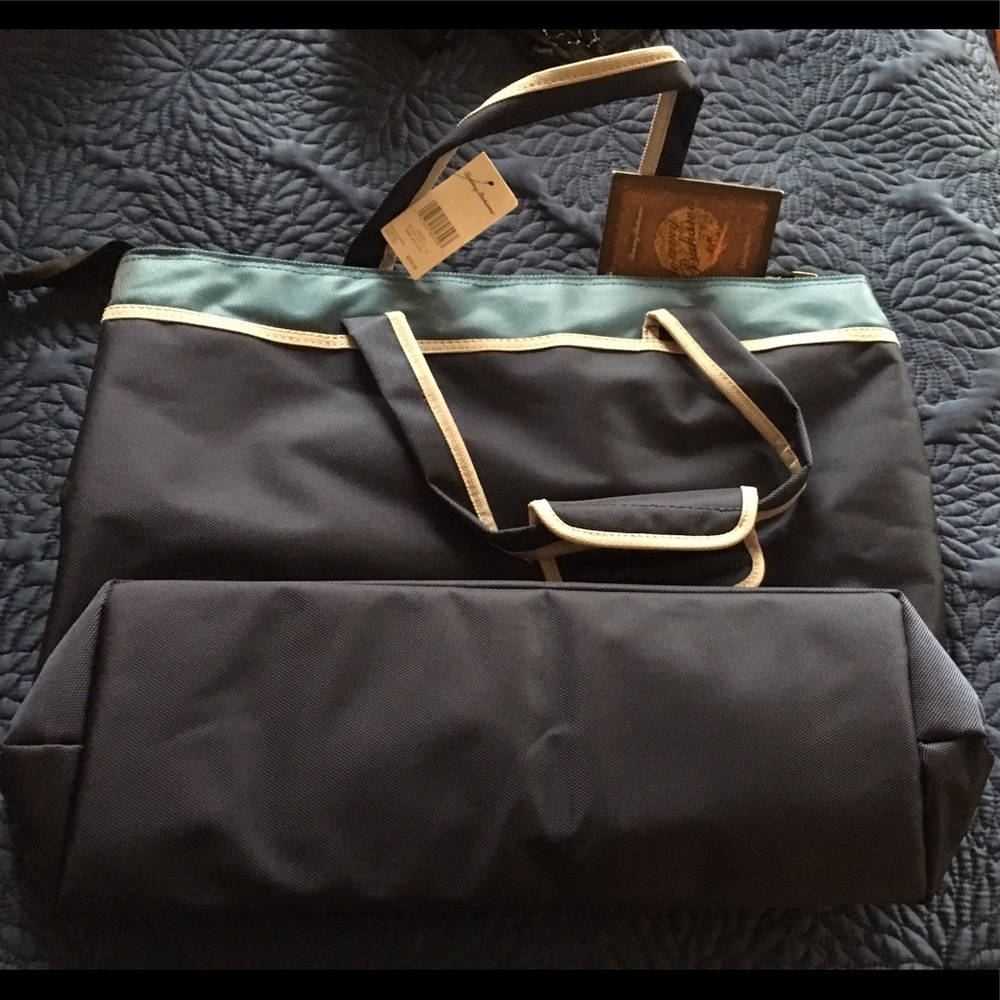 Tommy Bahama overnight bag