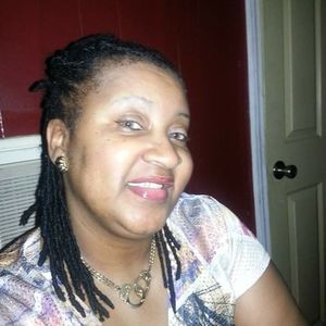 Meet your Posher, Denise