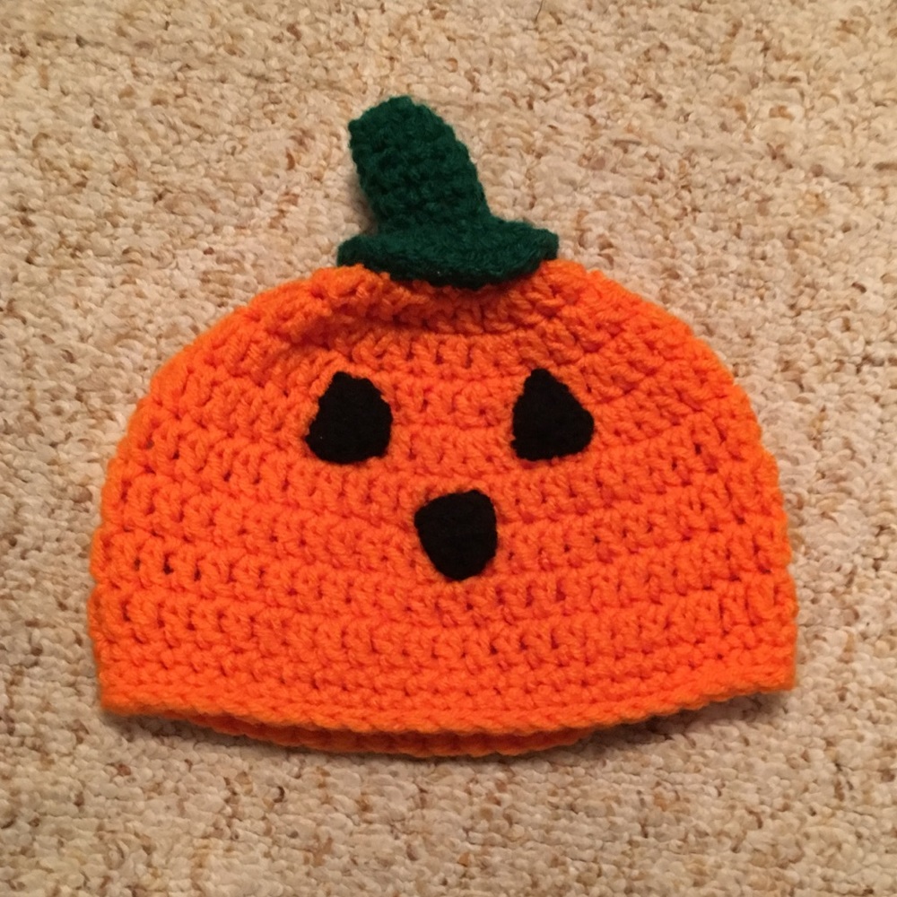 Hand Knitted - Pumpkin Hat