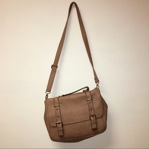 💗Pink cross body bag💗