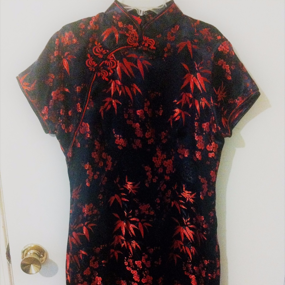 Red and Black short Chinese dress