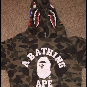 Bape camp hoodie Size adult small