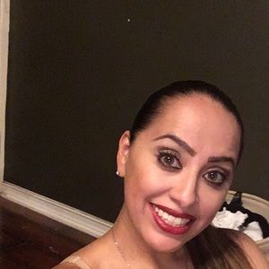 Meet your Posher, Marie