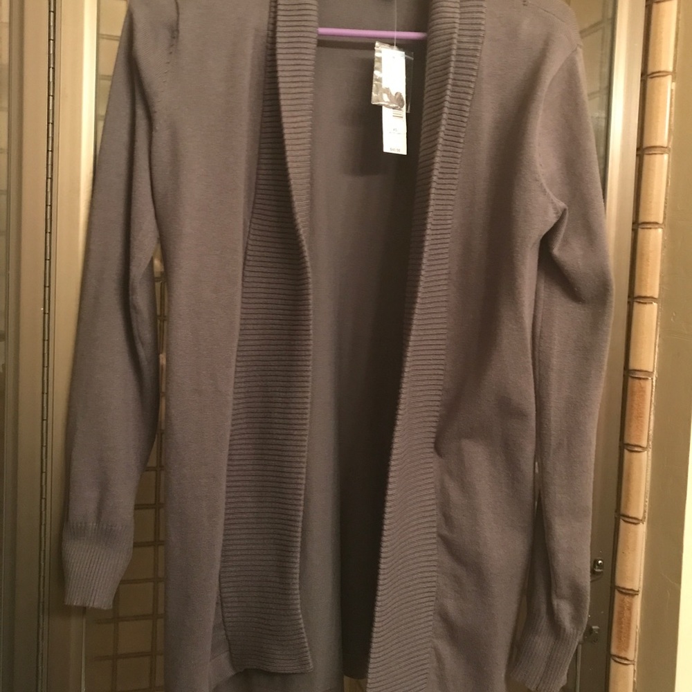 Cardigan sweater - Picture 2 of 3