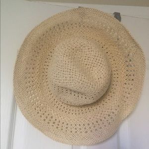 Aerie/ American Eagle floppy straw hat