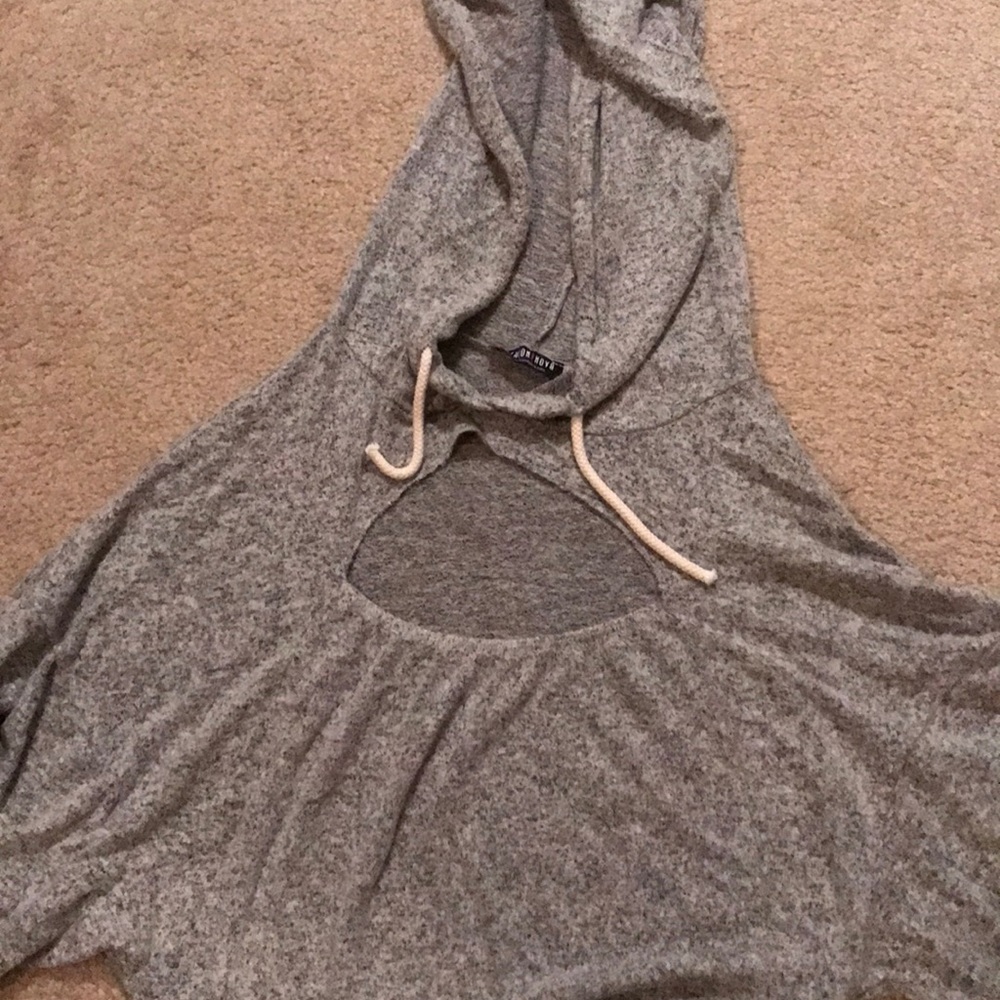 Fashion nova cut out hoodie