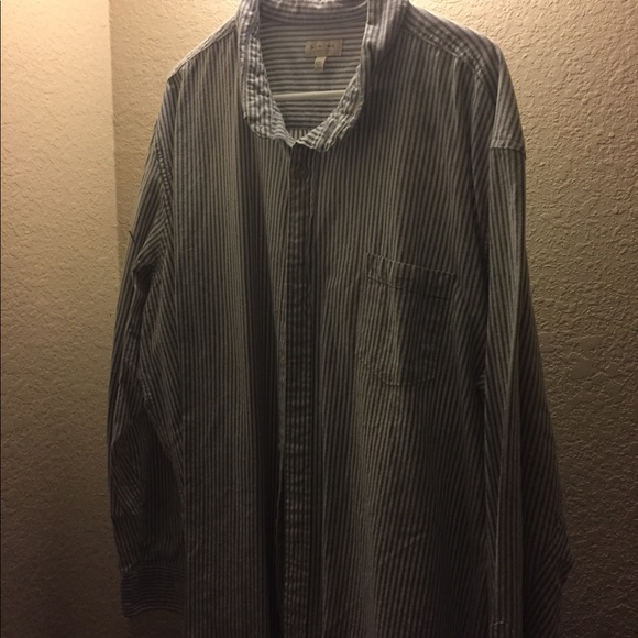 SOMA Blue button down shirt - Picture 2 of 3