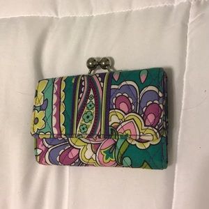 VERA BRADLEY WALLET NWOT