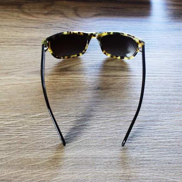 Cole Haan Sunglasses, C 1904 main image 5