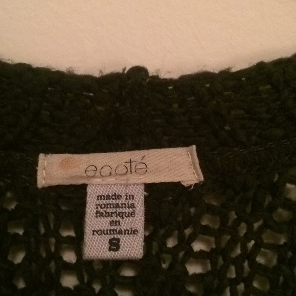 Dark green sweater - urban outfitters