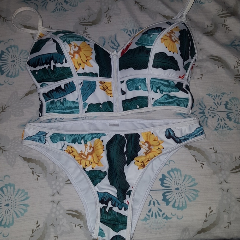 Swim suit 2 piece