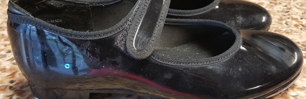 Girls tap shoes