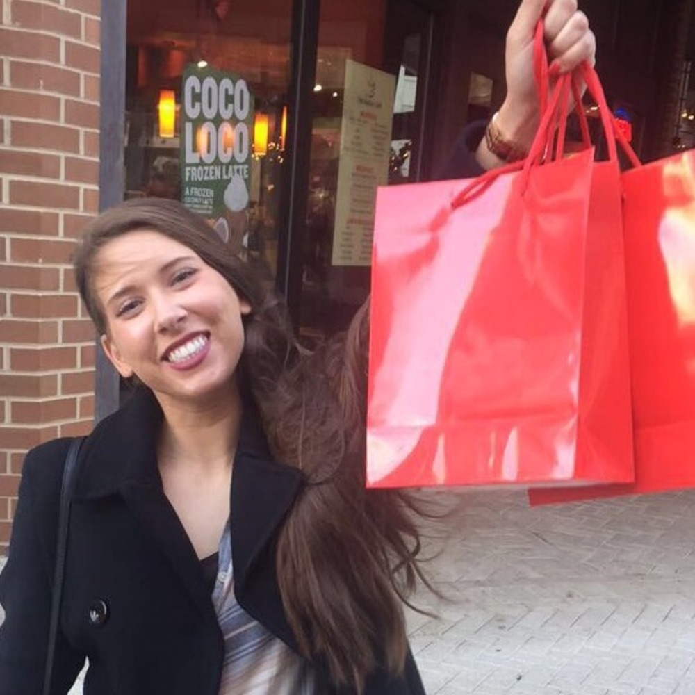 Meet your Posher, Jessica