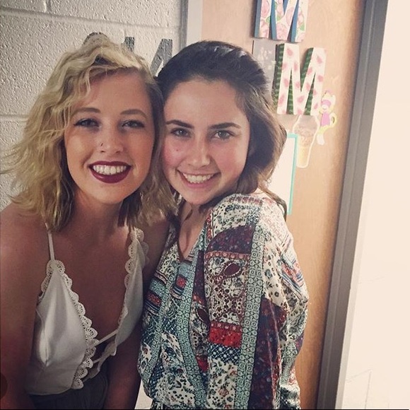 White lace body suit - Picture 2 of 3