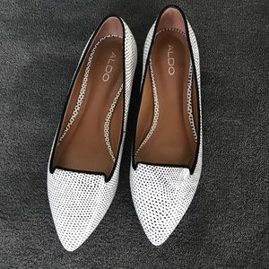 Aldo Black and white flats size 8 women's