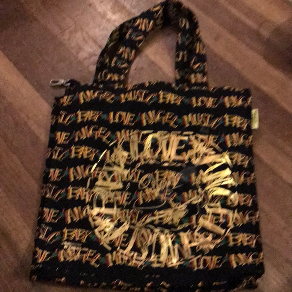 When Stephani art work tote bag/whatever it takes