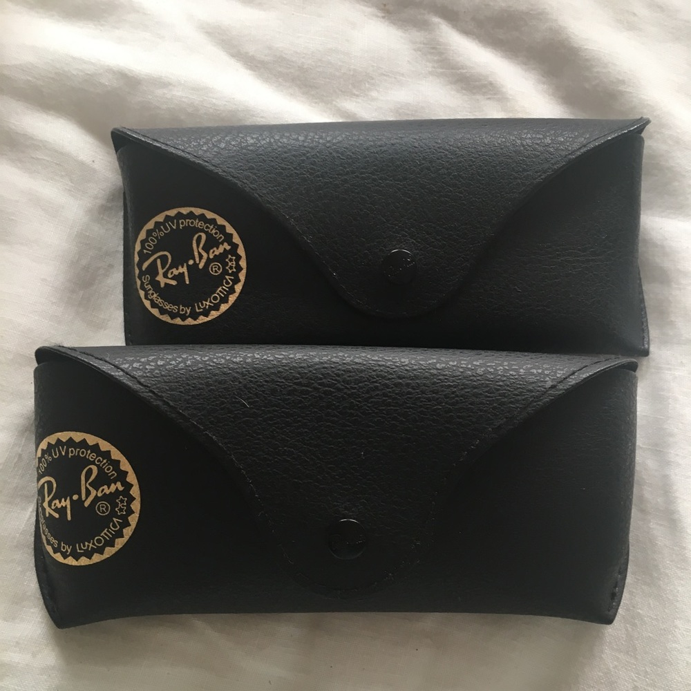 2 Ray Ban Cases