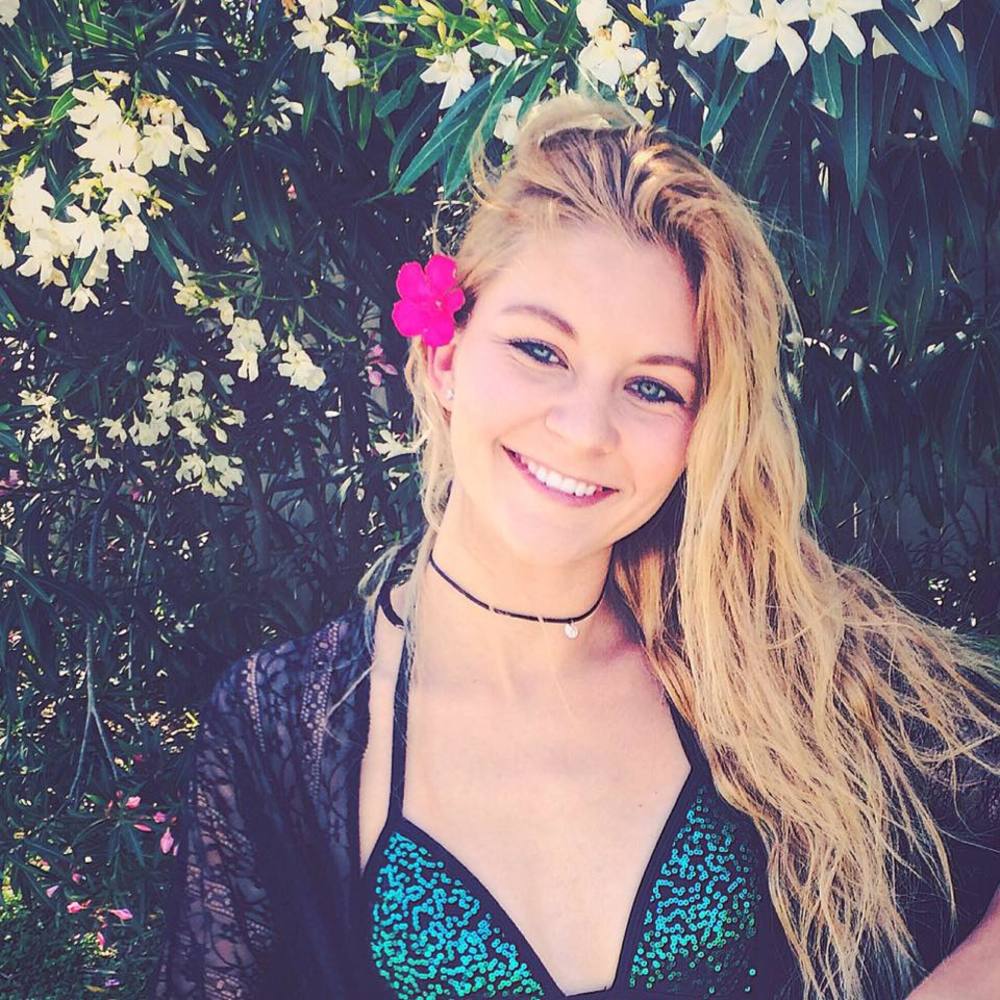 Meet your Posher, Teesha