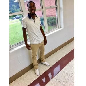 Meet your Posher, Dee